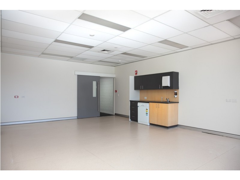 Unit 5and6/96 George Street, Beenleigh QLD 4207