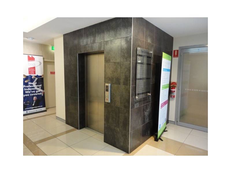 9/3986 Pacific Highway, Loganholme QLD 4129