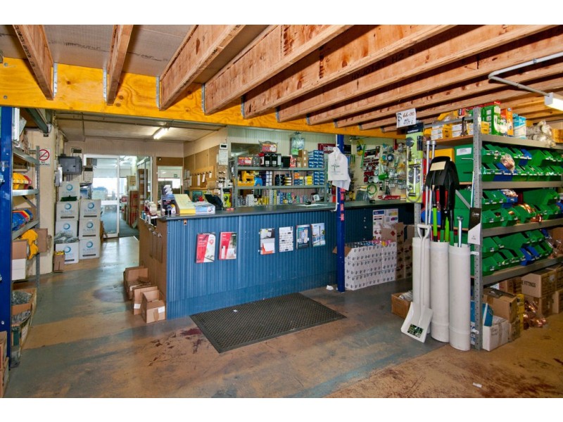 Unit 1/29 Logan River Road, Beenleigh QLD 4207