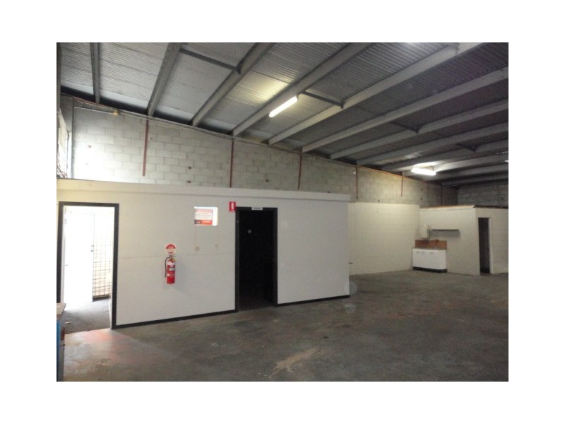 2/1 Thorsborne St, Beenleigh QLD 4207
