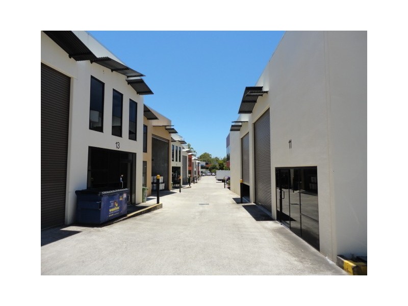 10/5-7 Cairns St, Loganholme QLD 4129