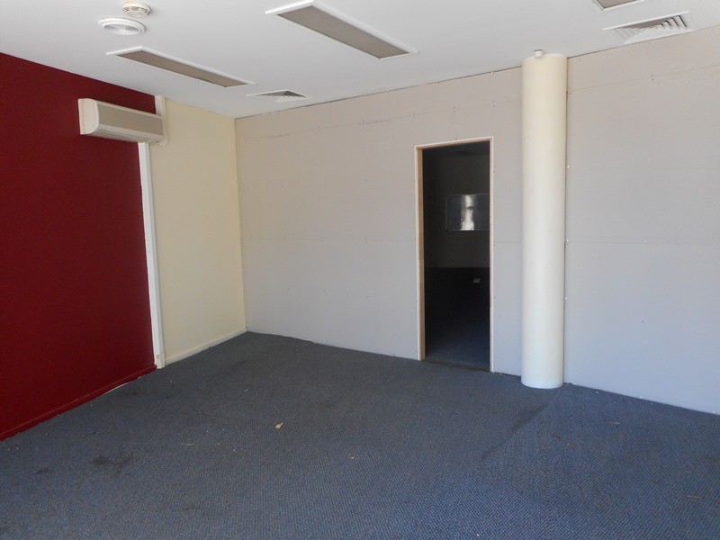 2/2 Main St, Beenleigh QLD 4207