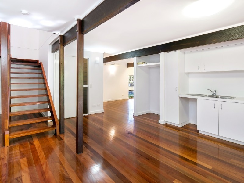 17 Ngungun Street, Dicky Beach QLD 4551