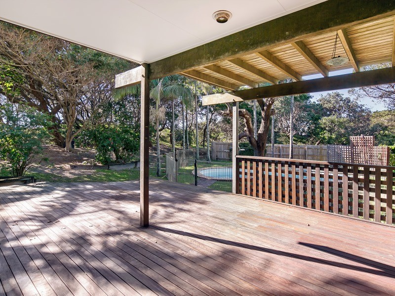 17 Ngungun Street, Dicky Beach QLD 4551