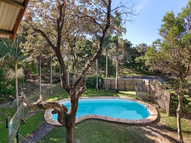 17 Ngungun Street, Dicky Beach QLD 4551