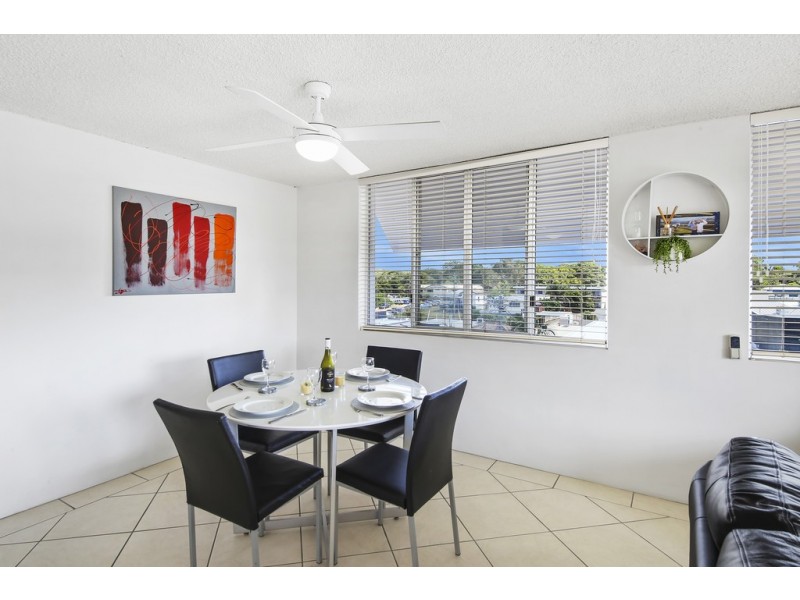 Unit 11/26 Maloja Avenue, Caloundra QLD 4551