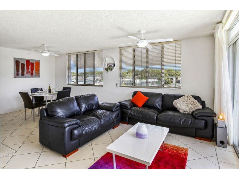 Unit 11/26 Maloja Avenue, Caloundra QLD 4551