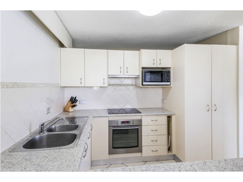 Unit 11/26 Maloja Avenue, Caloundra QLD 4551