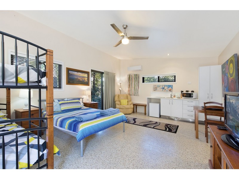 24 Bryce Street, Moffat Beach QLD 4551