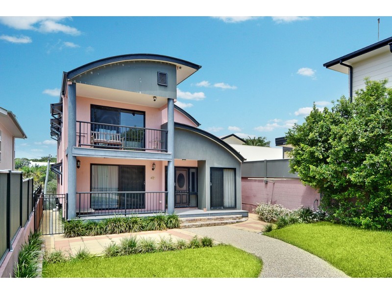 12 Cooroora Street, Dicky Beach QLD 4551