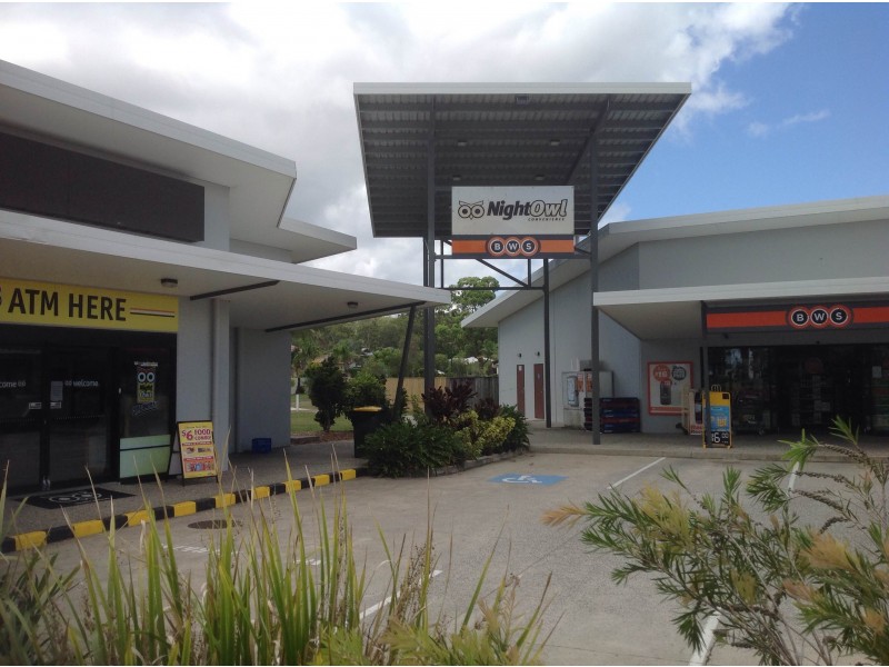 Unit 2 15 Liekefett Way, Little Mountain QLD 4551