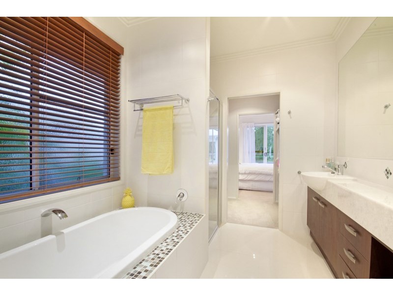 32 Campbellville Circuit, Pelican Waters QLD 4551