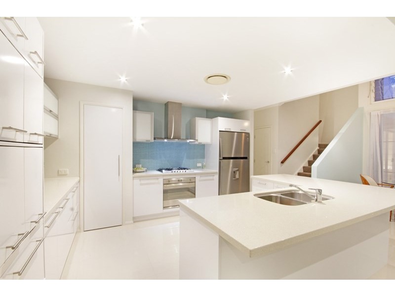 32 Campbellville Circuit, Pelican Waters QLD 4551