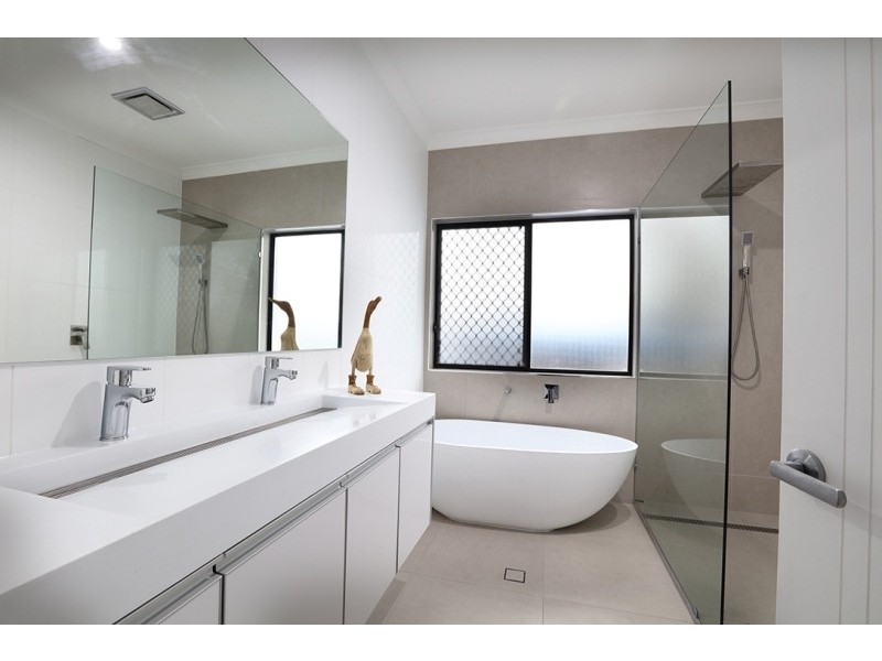 3 Ludwig Court, Pelican Waters QLD 4551