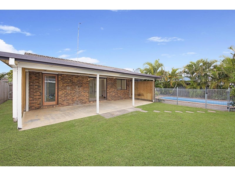 5 Chine Place, Wurtulla QLD 4575