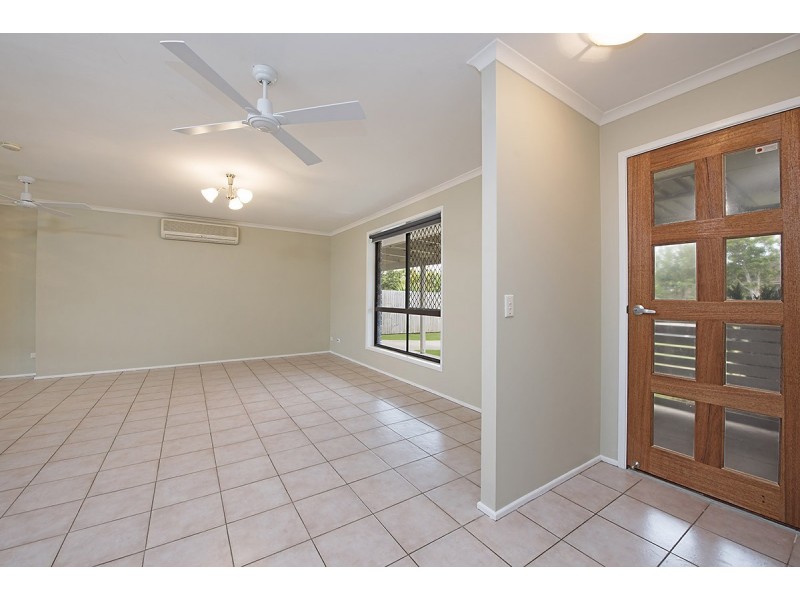 5 Chine Place, Wurtulla QLD 4575