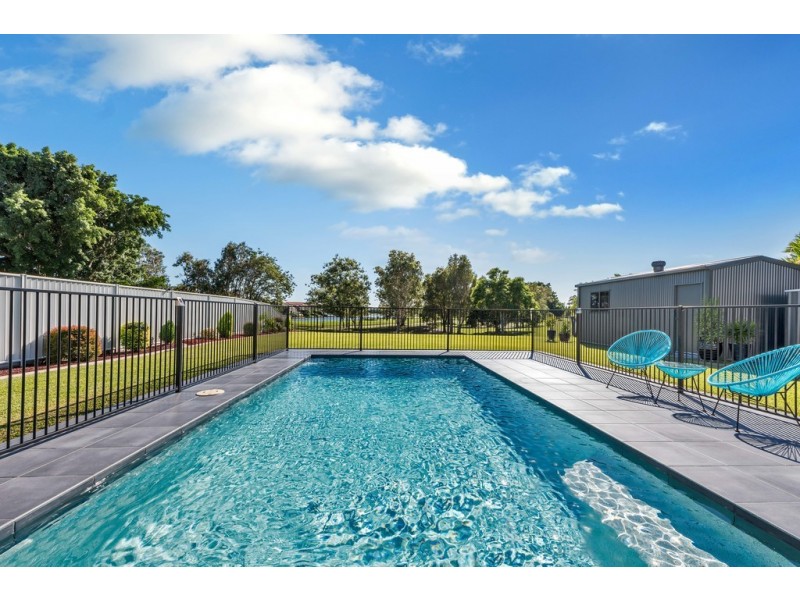 5 Kuthar Street, Pelican Waters QLD 4551