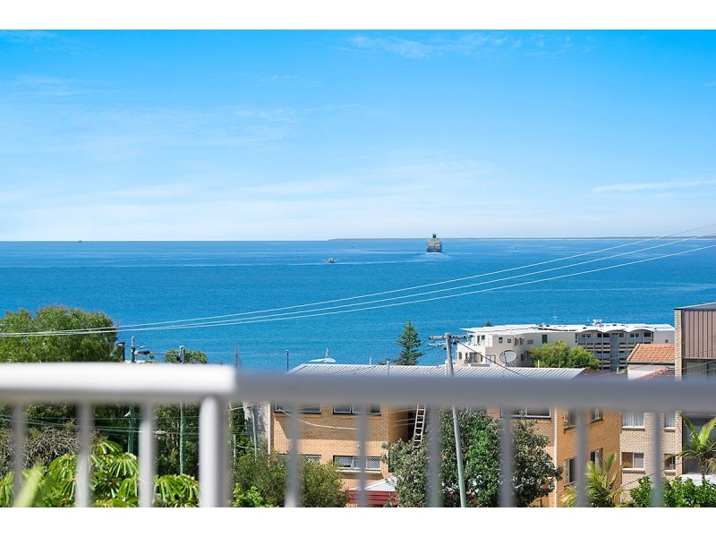 Unit 8/1 Queen Street, Moffat Beach QLD 4551