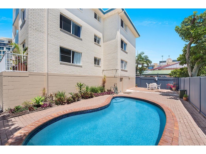 Unit 8/1 Queen Street, Moffat Beach QLD 4551