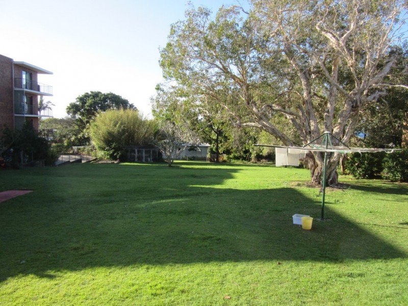 23 Burgess Street, Kings Beach QLD 4551