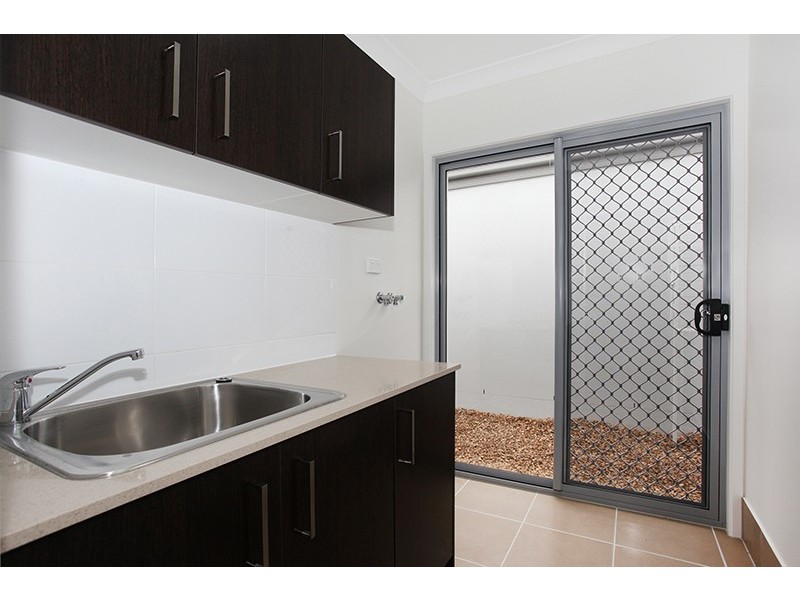 6 Jasper Street, Caloundra West QLD 4551