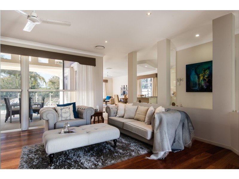 17 Glenwood Place, Twin Waters QLD 4564