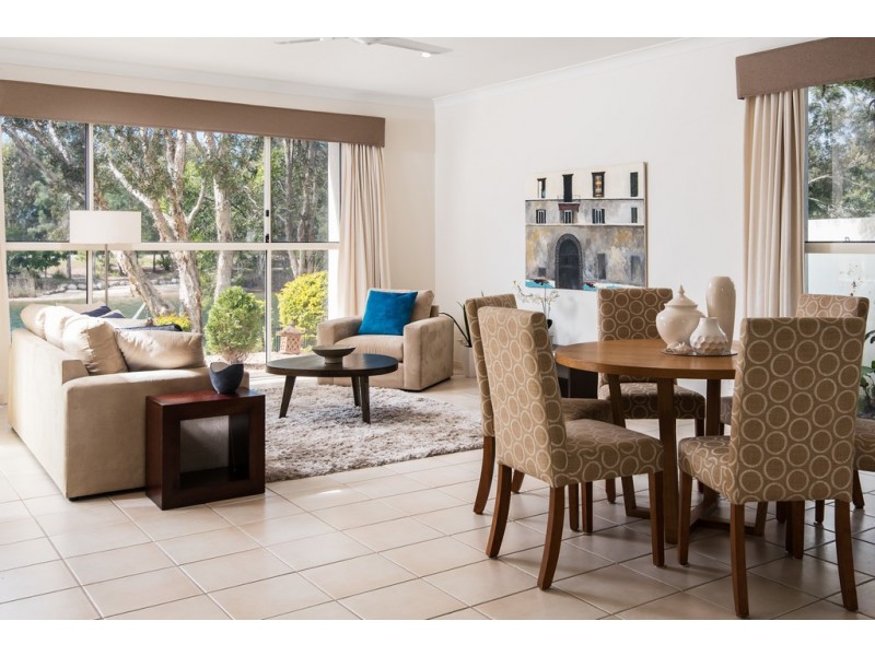 17 Glenwood Place, Twin Waters QLD 4564