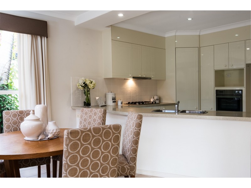 17 Glenwood Place, Twin Waters QLD 4564