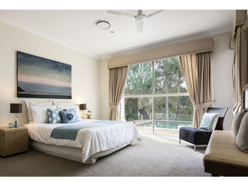 17 Glenwood Place, Twin Waters QLD 4564