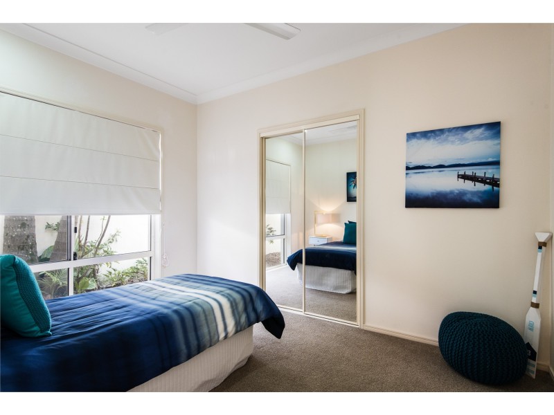 17 Glenwood Place, Twin Waters QLD 4564