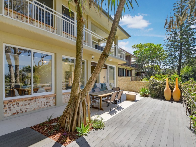 Unit 1/15 Wilson Avenue, Dicky Beach QLD 4551