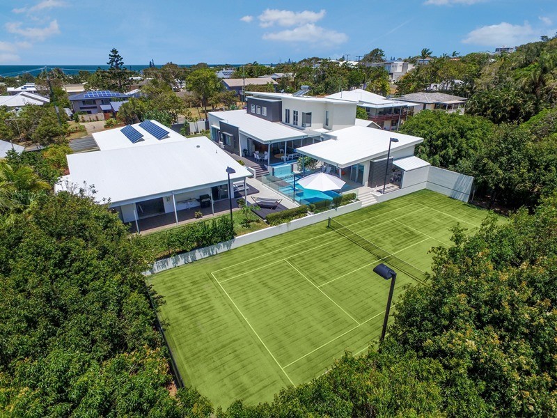 8-10 Edmund Street, Moffat Beach QLD 4551