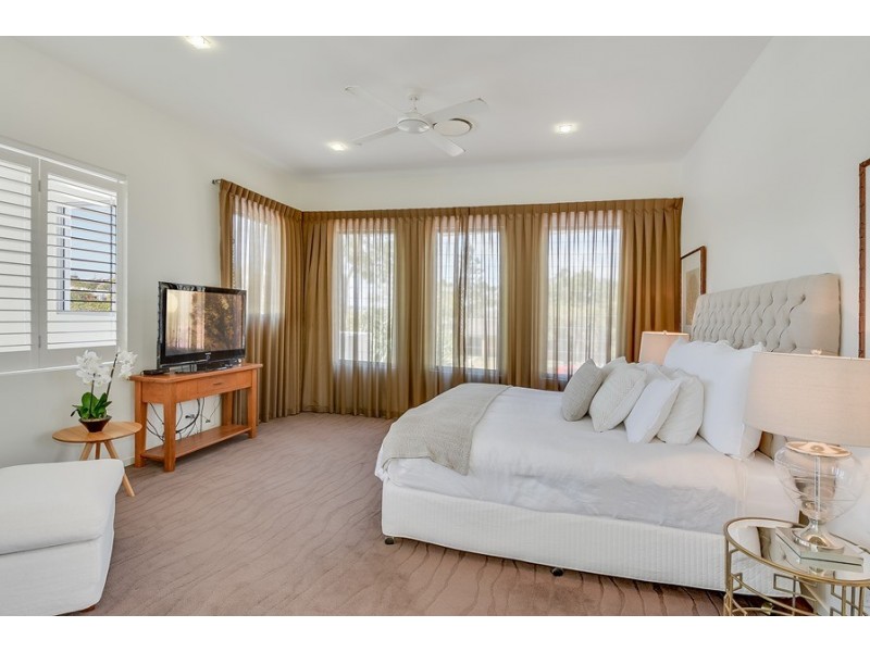 8-10 Edmund Street, Moffat Beach QLD 4551