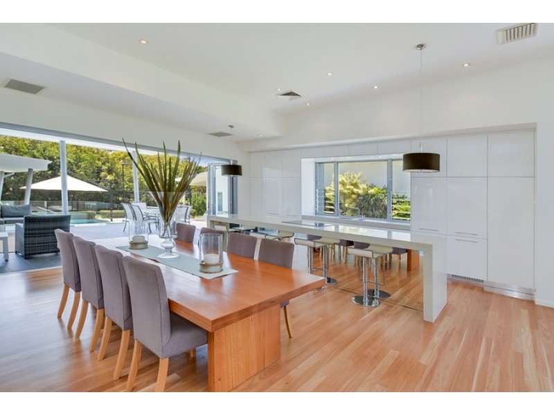 8-10 Edmund Street, Moffat Beach QLD 4551