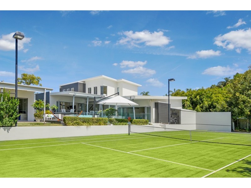 8-10 Edmund Street, Moffat Beach QLD 4551