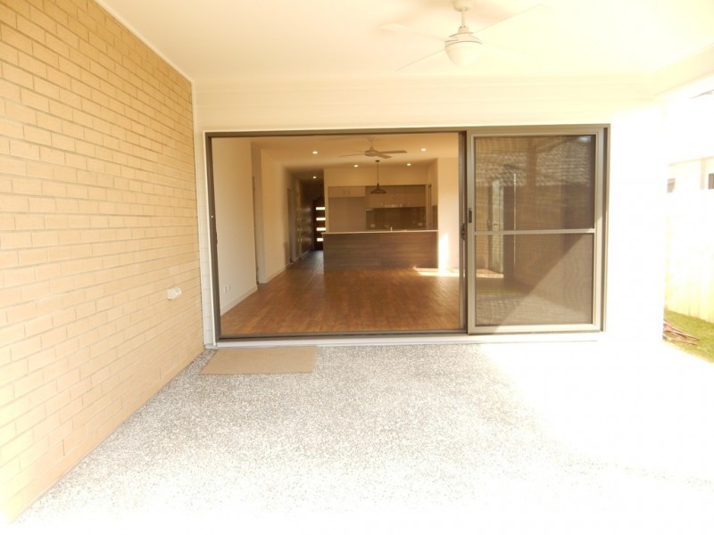 59 Springs Drive, Meridan Plains QLD 4551