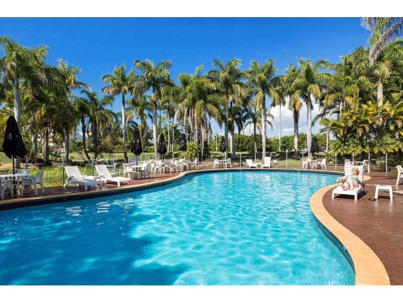 Unit 22/2 Landsborough Parade, Golden Beach QLD 4551
