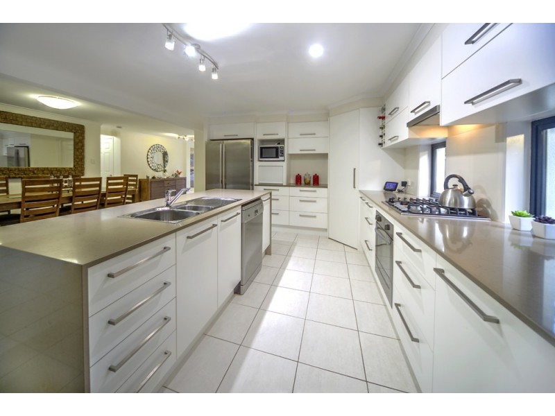 88 Taylor Avenue, Golden Beach QLD 4551