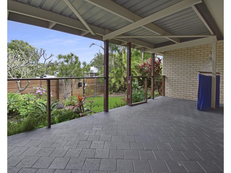 25 Coochin Street, Dicky Beach QLD 4551