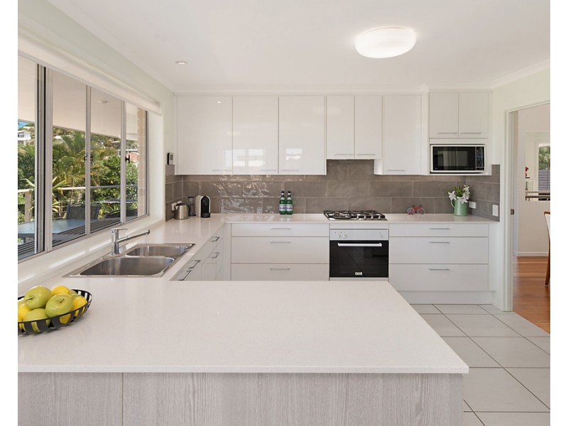 31 Ridgehaven Court, Aroona QLD 4551