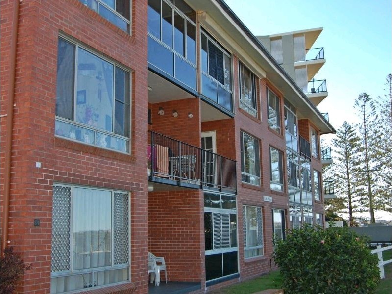 Unit 8/83 Golden Beach Esplanade, Golden Beach QLD 4551