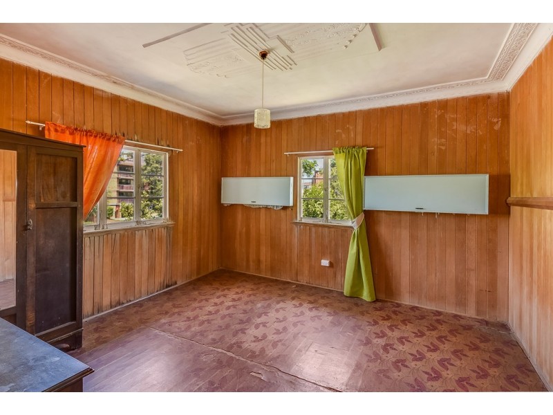 36 Upper Gay Terrace, Kings Beach QLD 4551