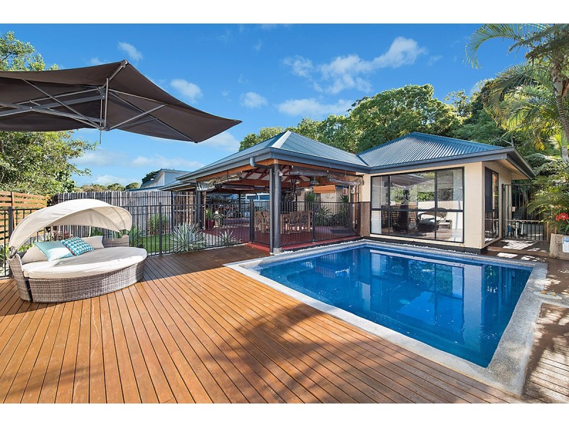 11 Greenhaven Close, Burnside QLD 4560