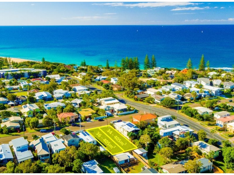 36 Cooroora Street, Dicky Beach QLD 4551