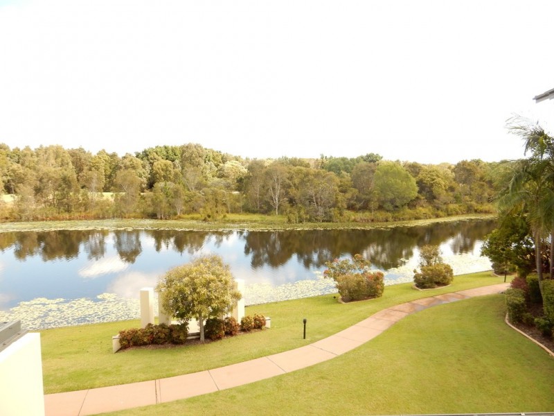 Unit 50, 1 Millennium Circuit, Pelican Waters QLD 4551