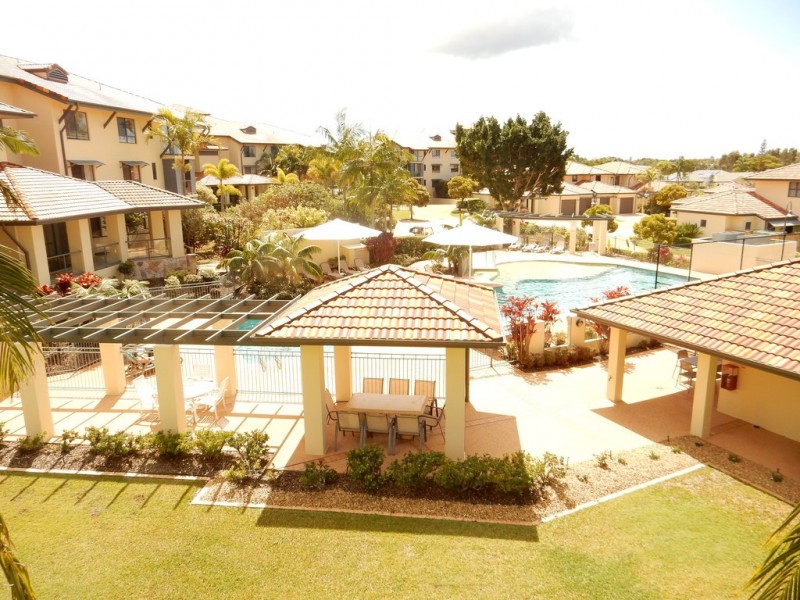 Unit 50, 1 Millennium Circuit, Pelican Waters QLD 4551