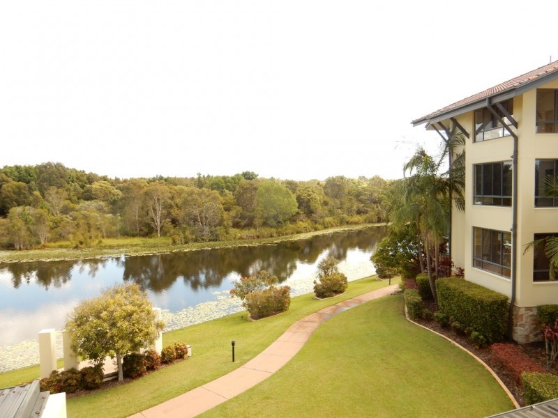 Unit 50, 1 Millennium Circuit, Pelican Waters QLD 4551