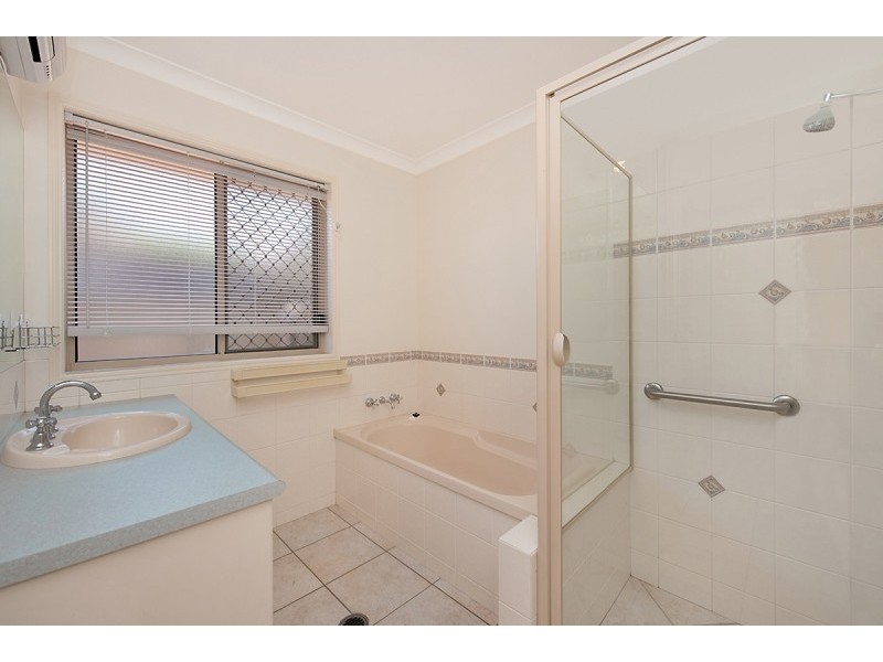 8 Toorbul Street, Pelican Waters QLD 4551