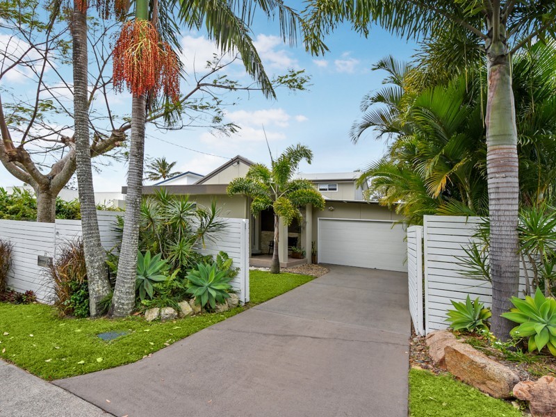 37 Albert Street, Shelly Beach QLD 4551