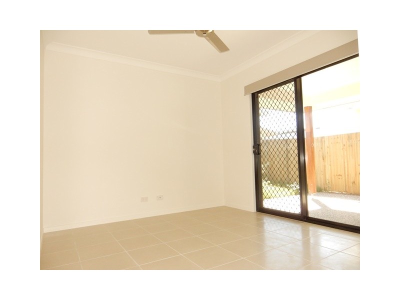 8 Jasper Street, Caloundra West QLD 4551